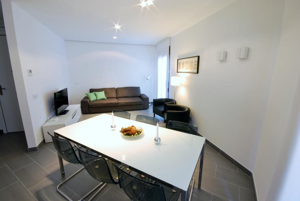 Gran Via SDB Apartment Barcelona Bagian luar foto